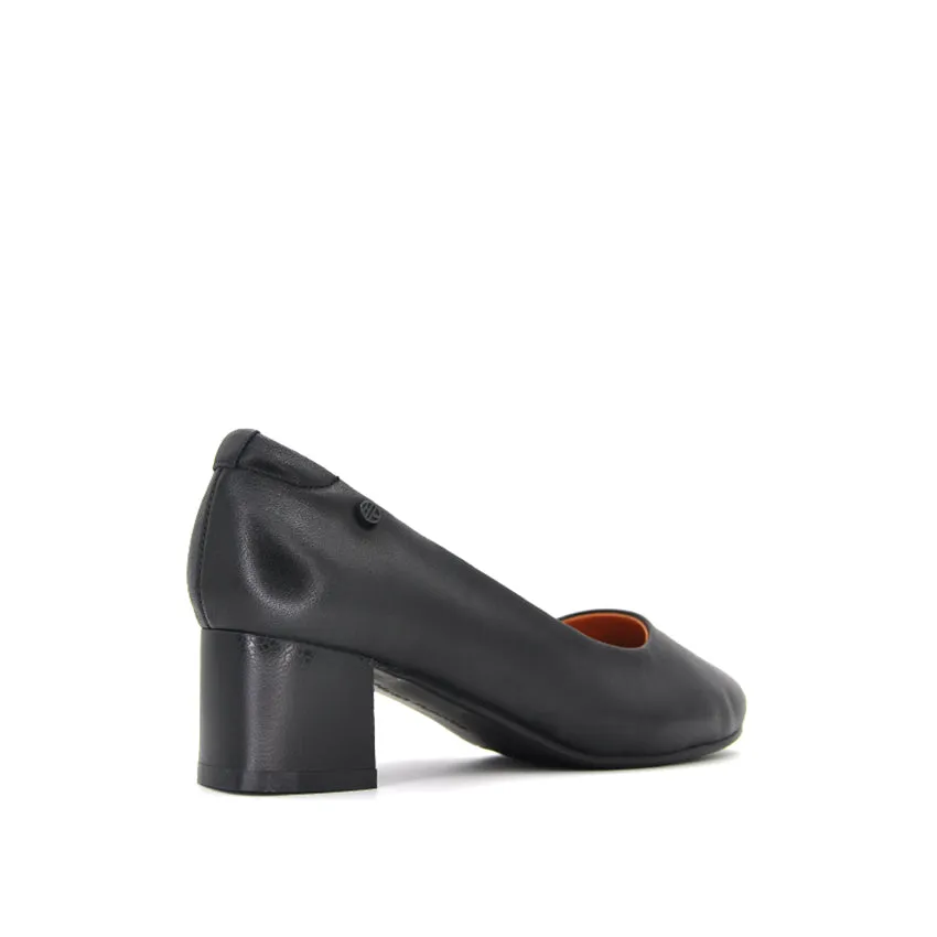 Desteen Pump Women's Shoes - Black Leather