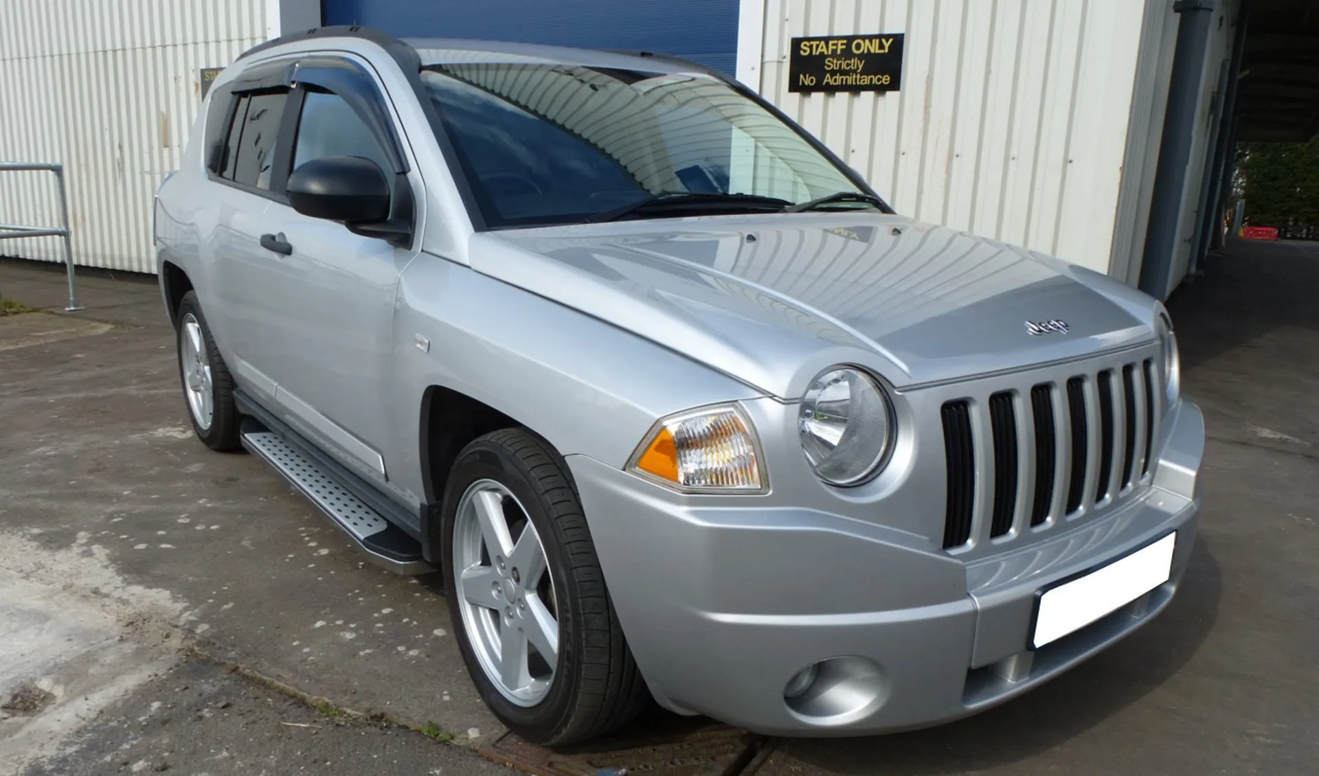 Freedom Side Steps Running Boards for Jeep Cherokee 2014 