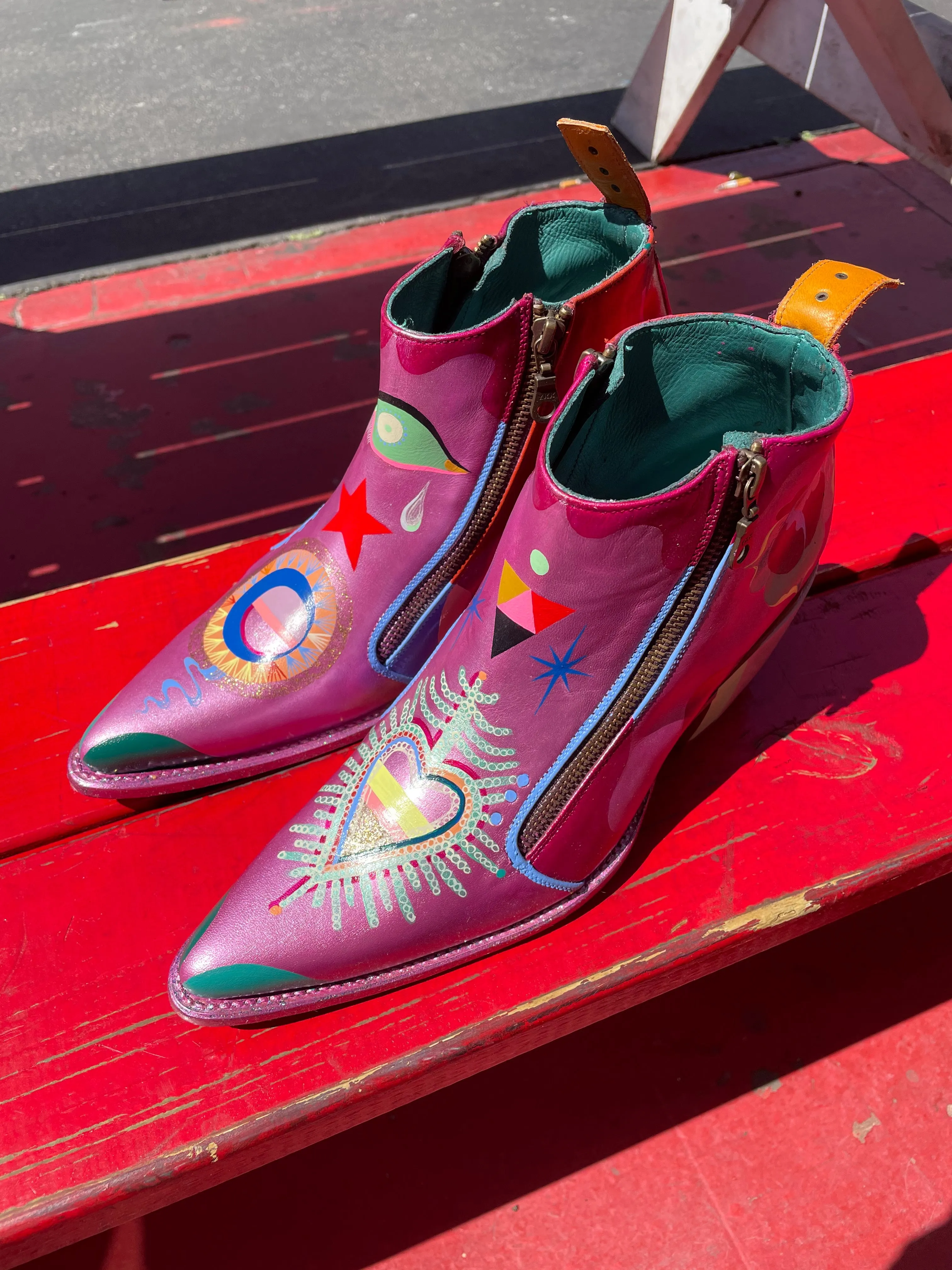 monica canilao x pskaufman... FREEWAY chelsea boot metallic hand-painted magick