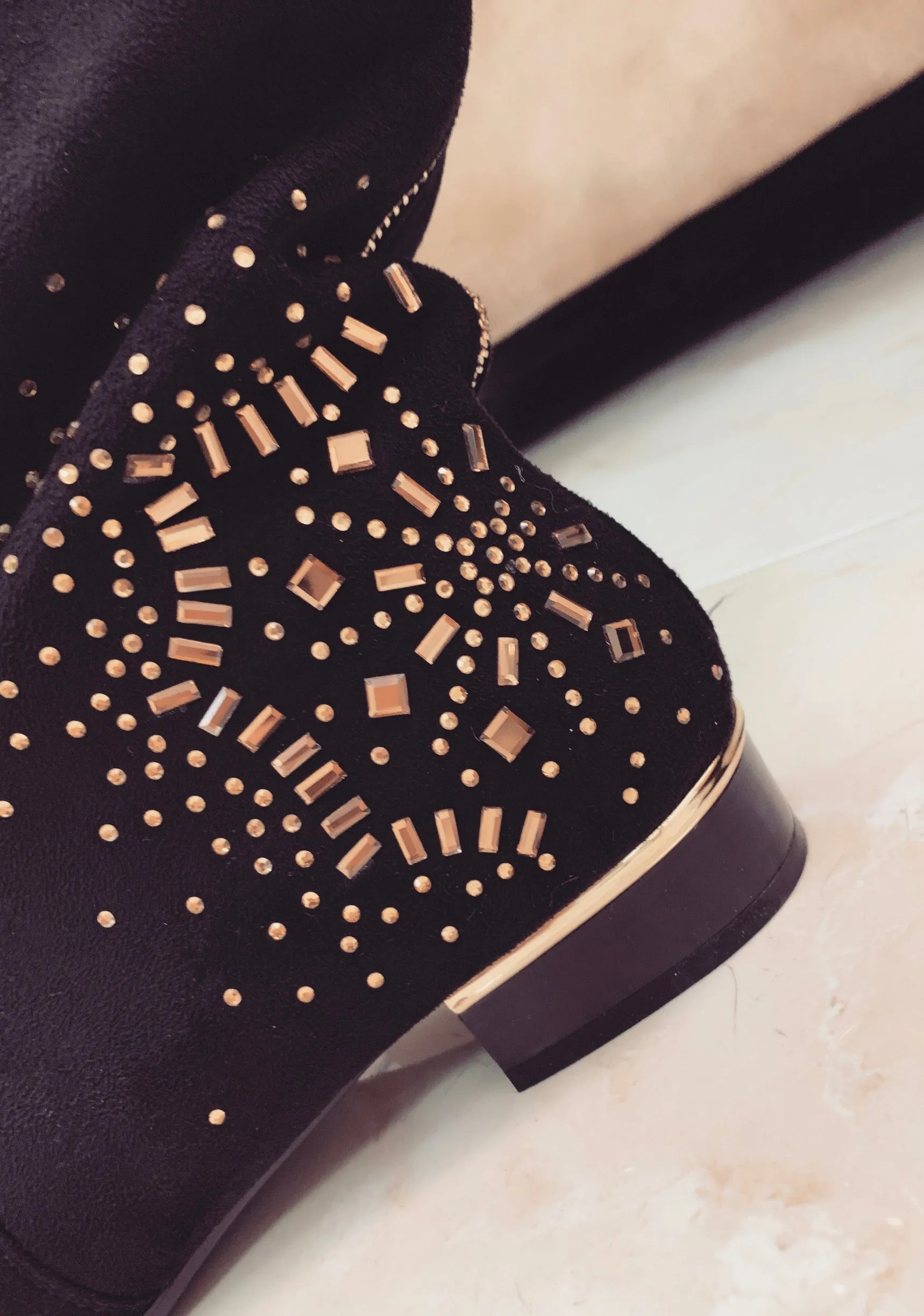 ‘ROCCO‘ Studded Booties