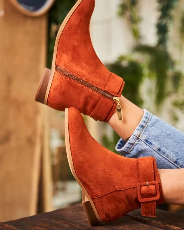 Saturn Recycled Vegan Suede Boots | Paprika