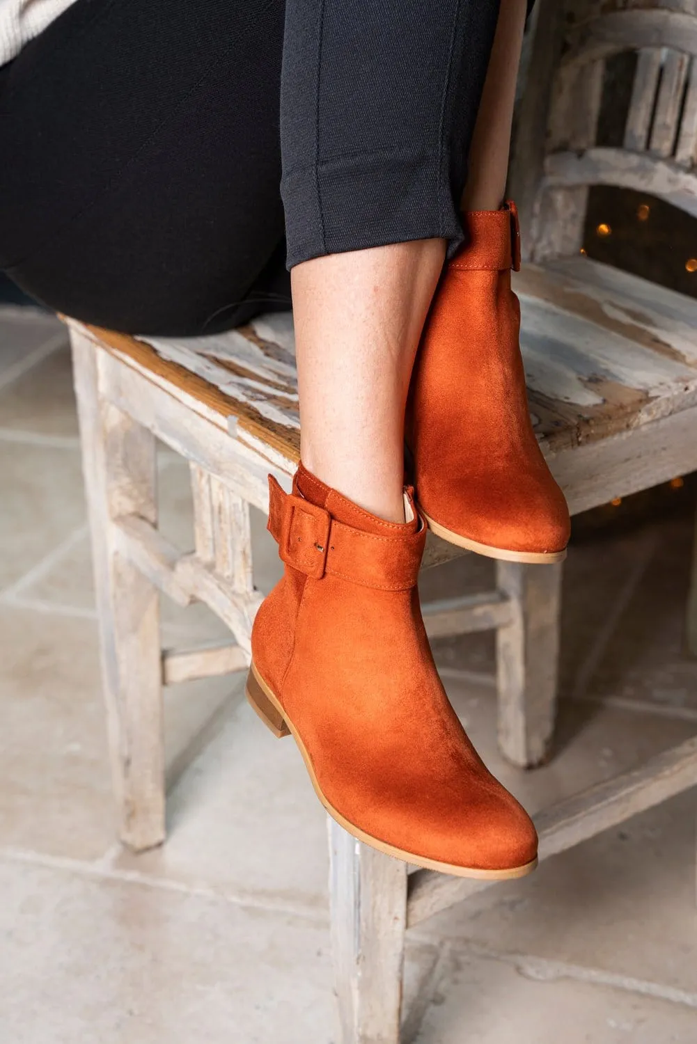 Saturn Recycled Vegan Suede Boots | Paprika