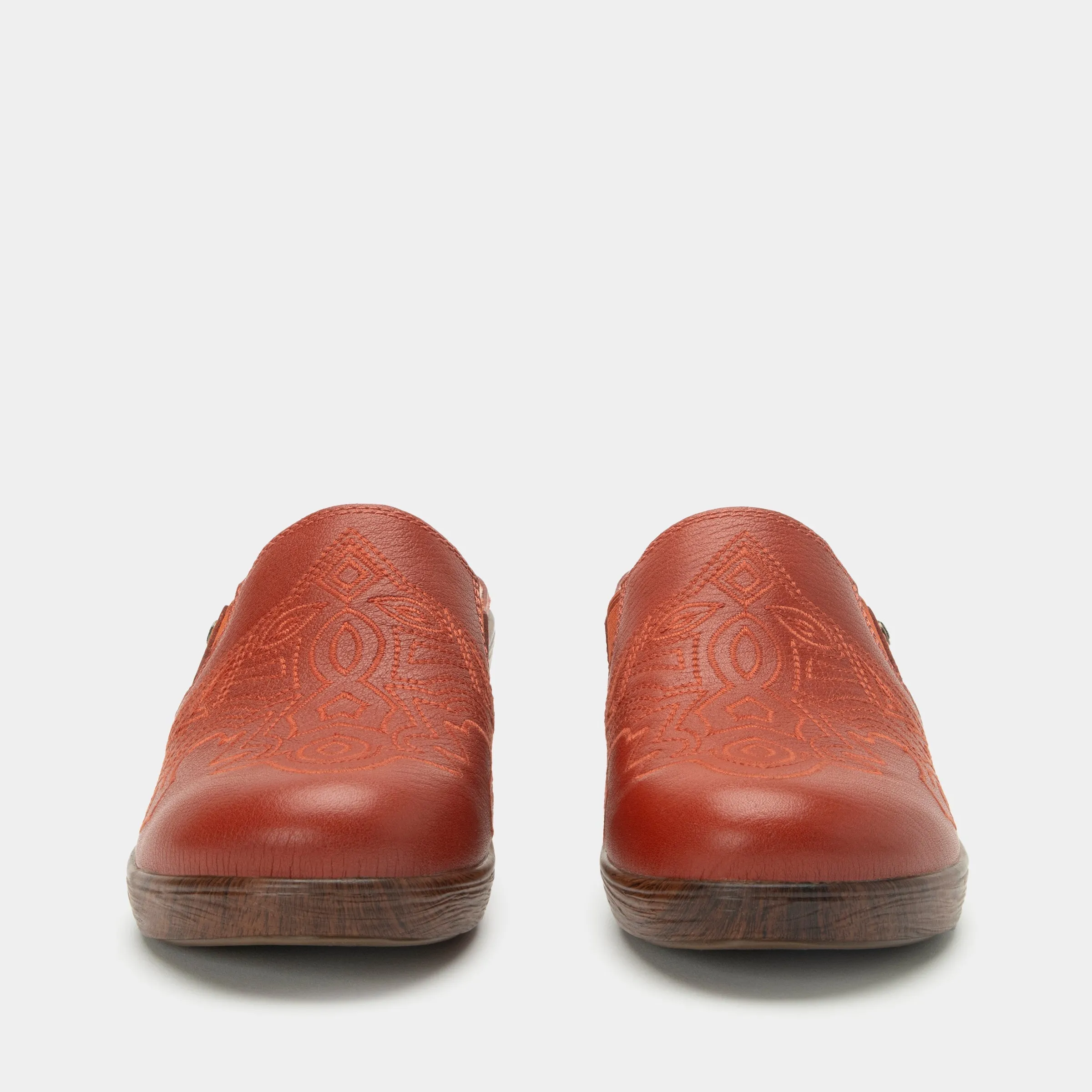 Sereniti Rust Shoe