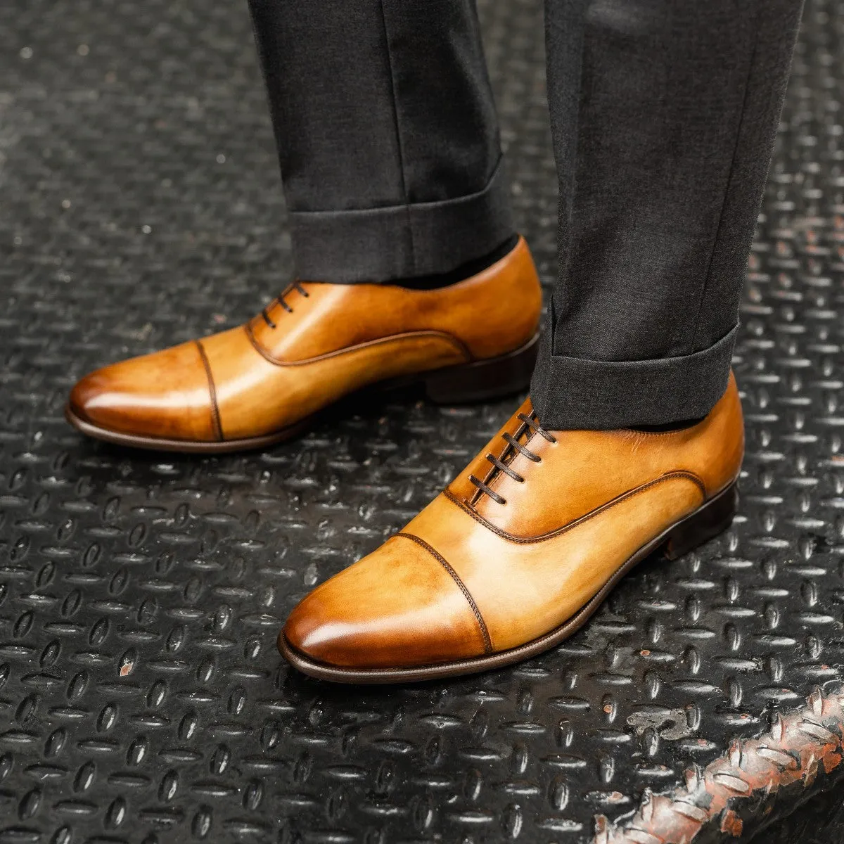 The Cagney II Stitched Cap-Toe Oxford - Tobacco