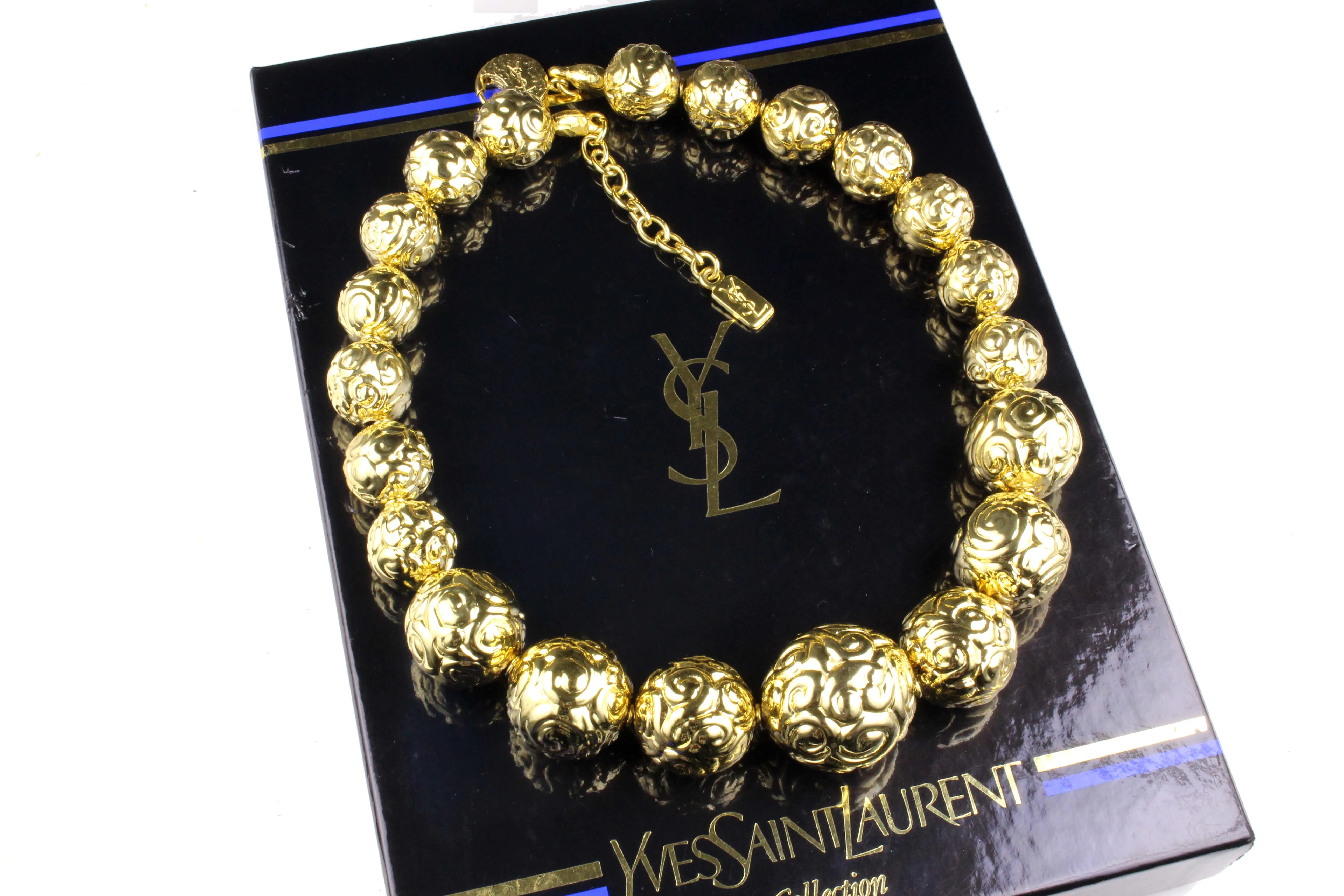 YVES SAINT LAURENT ball necklace